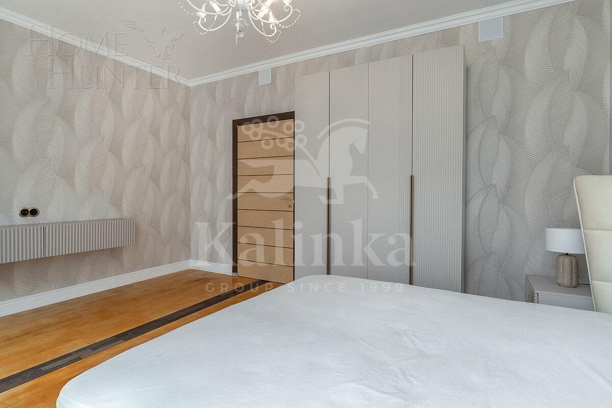 3-КОМН. КВАРТИРА С ОТДЕЛКОЙ 135 М² НА 3 ЭТАЖЕ