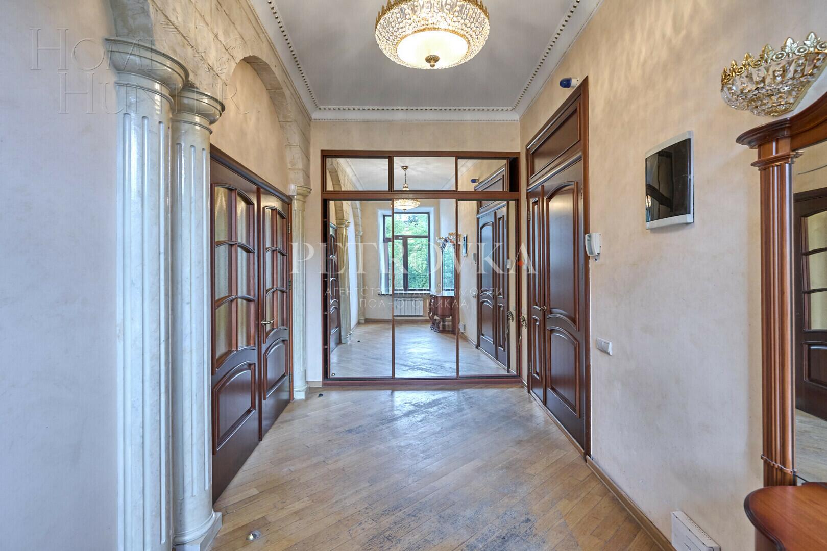 4-КОМН. КВАРТИРА С ОТДЕЛКОЙ 131.7 М² НА 2 ЭТАЖЕ