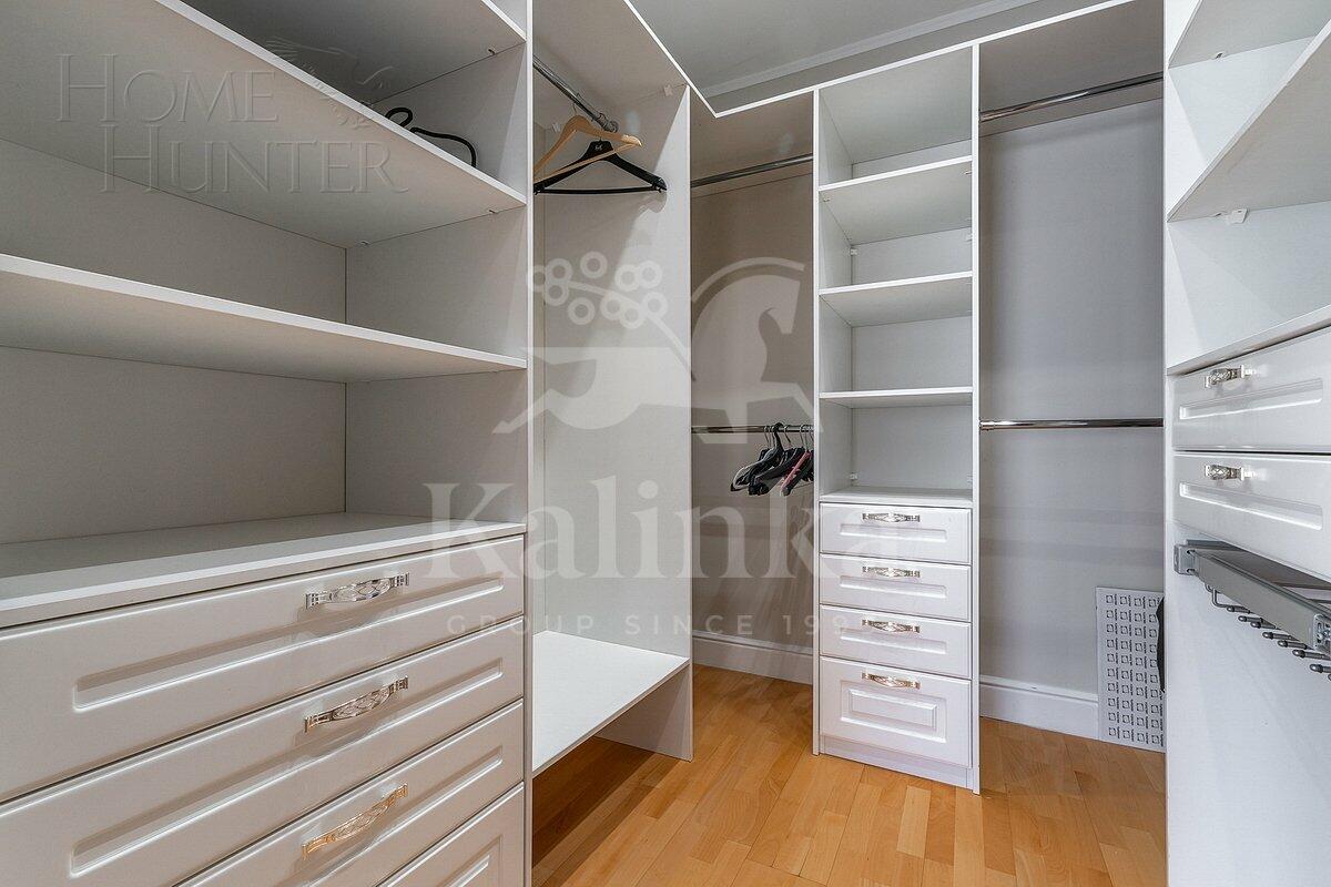3-КОМН. КВАРТИРА С ОТДЕЛКОЙ 135 М² НА 3 ЭТАЖЕ