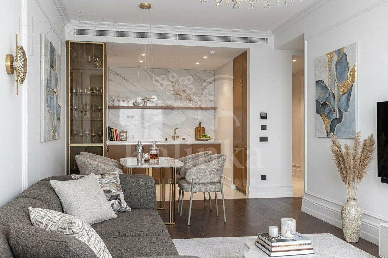 3-КОМН. АПАРТАМЕНТЫ С ОТДЕЛКОЙ 85 М² НА 8 ЭТАЖЕ