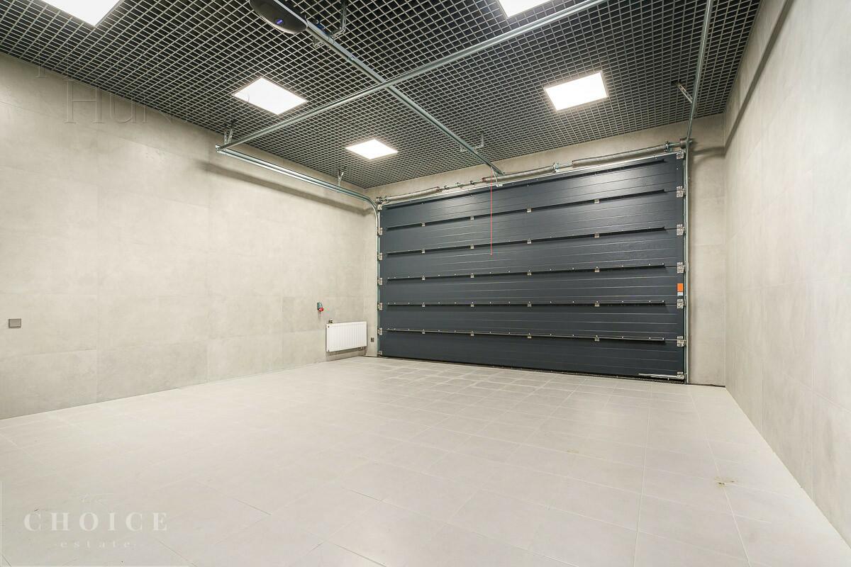 2-этажный коттедж 1 050 м² с отделкой