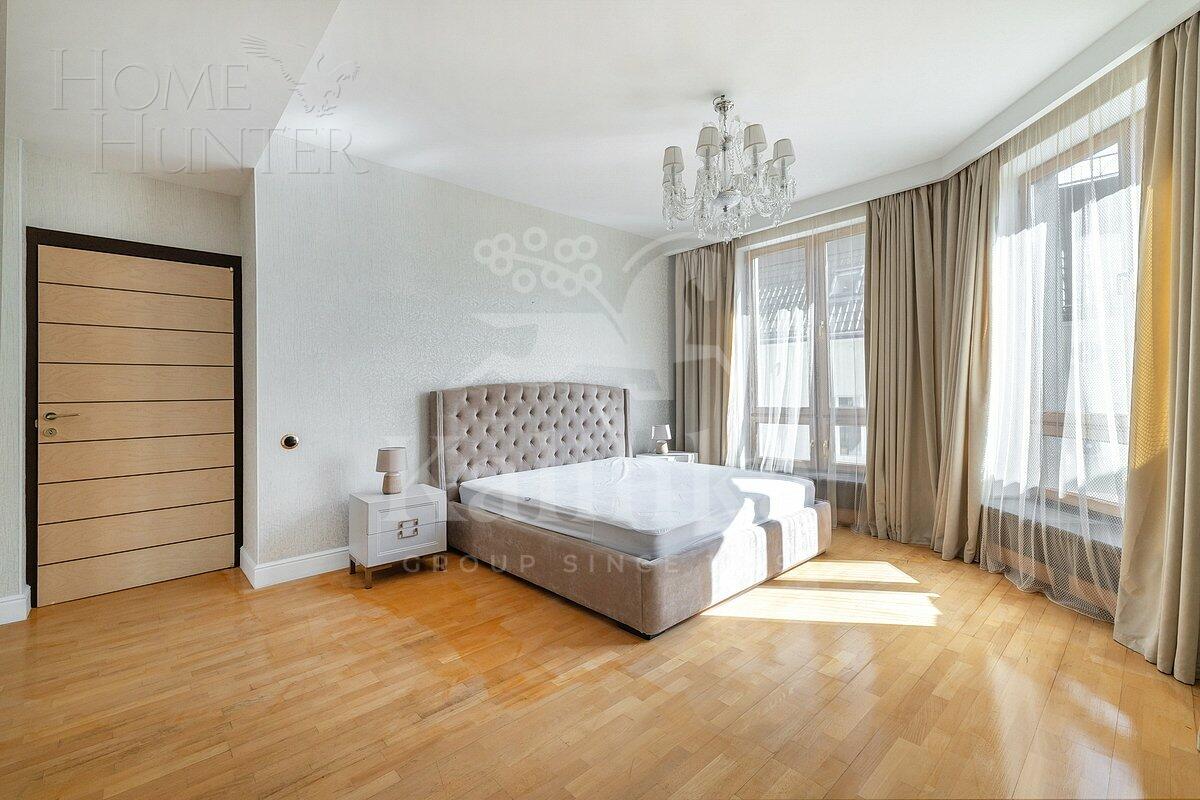 3-КОМН. КВАРТИРА С ОТДЕЛКОЙ 135 М² НА 3 ЭТАЖЕ
