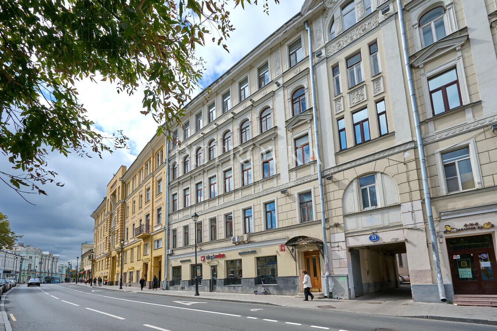 4-КОМН. КВАРТИРА С ОТДЕЛКОЙ 131.7 М² НА 2 ЭТАЖЕ