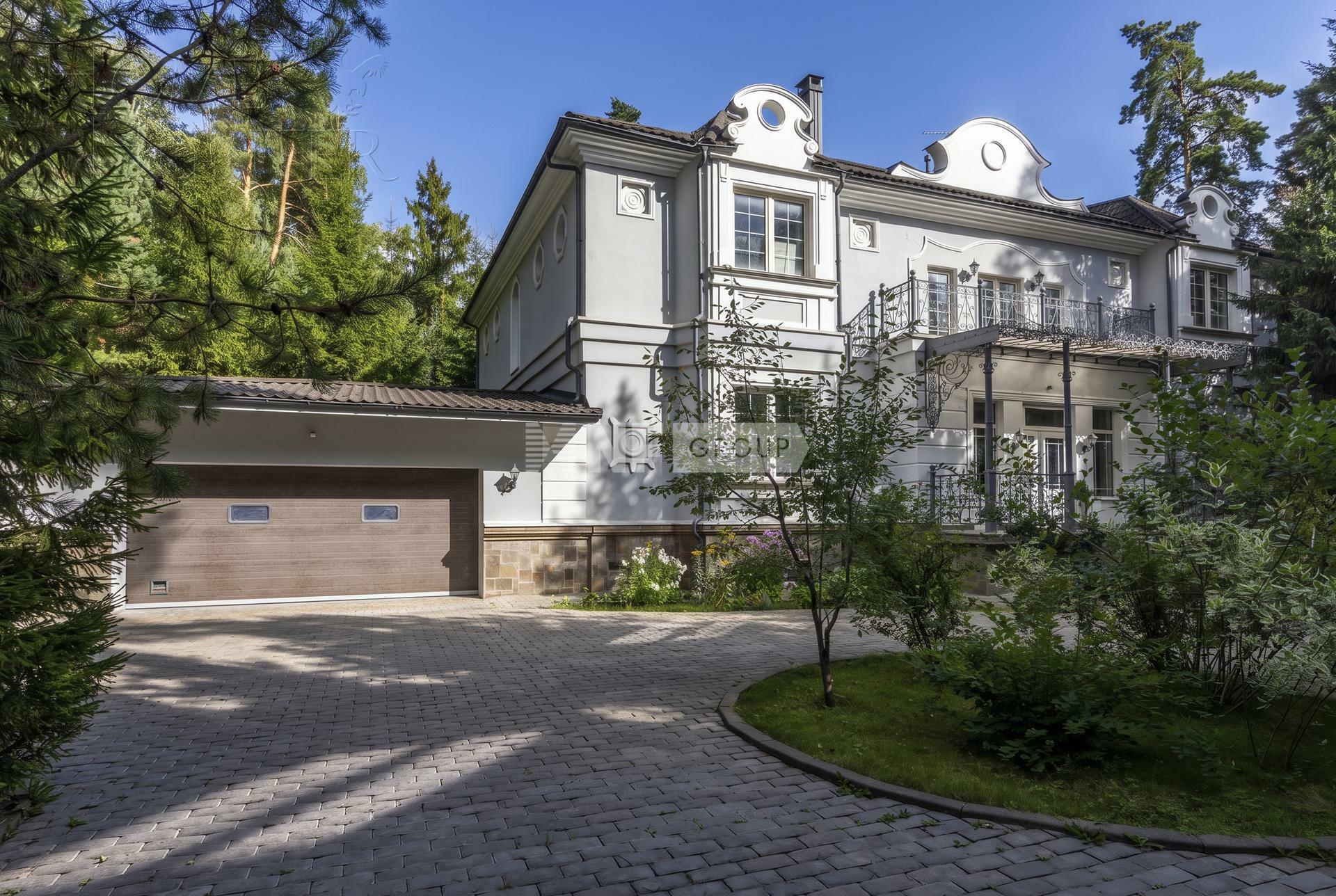 2-этажный коттедж 732.9 м² с отделкой