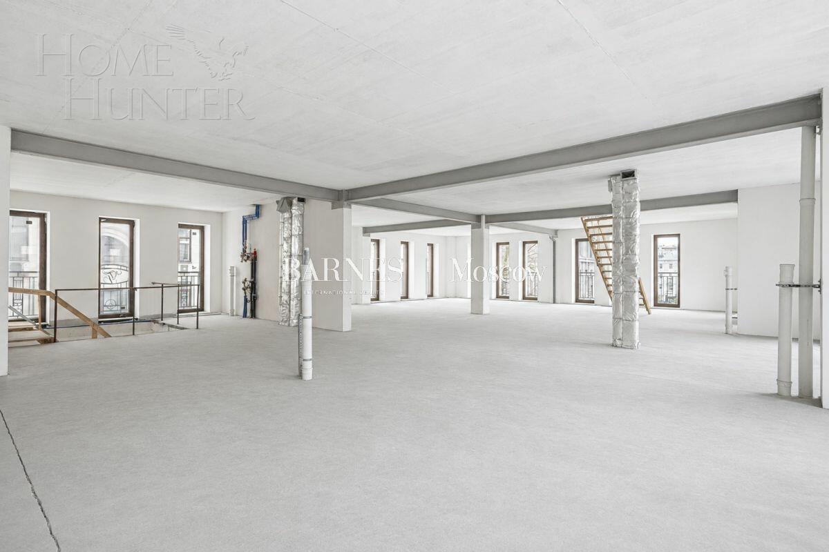 3-УРОВНЕВЫЕ АПАРТАМЕНТЫ БЕЗ ОТДЕЛКИ 664.7 М² НА 3 ЭТАЖЕ