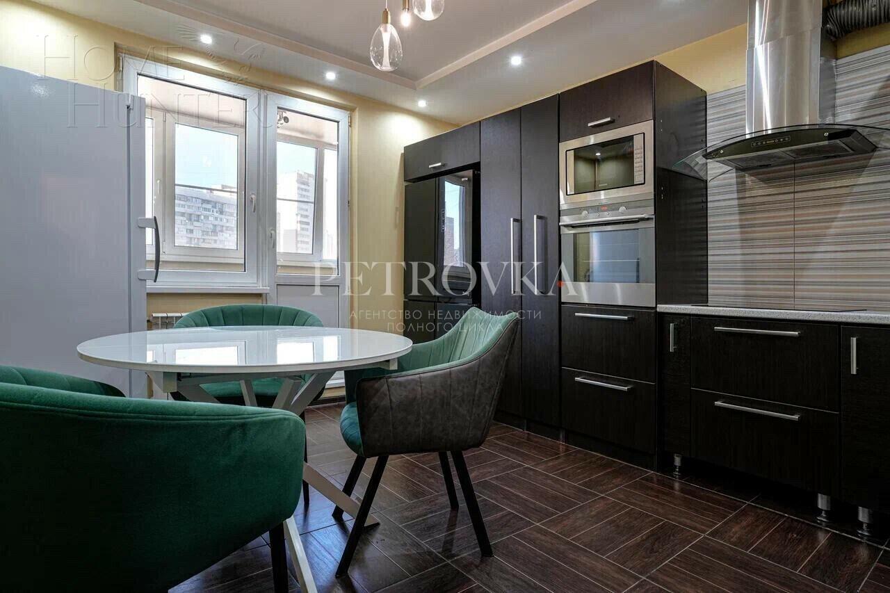 4-КОМН. КВАРТИРА С ОТДЕЛКОЙ 107 М² НА 2 ЭТАЖЕ
