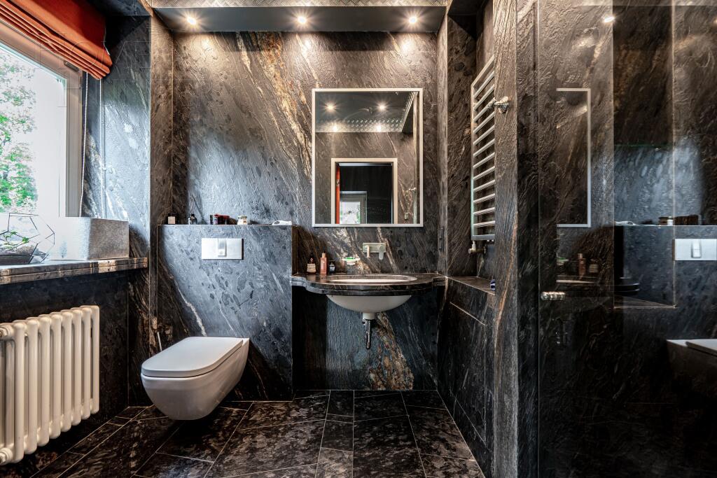 2-этажный коттедж 700 м² с отделкой