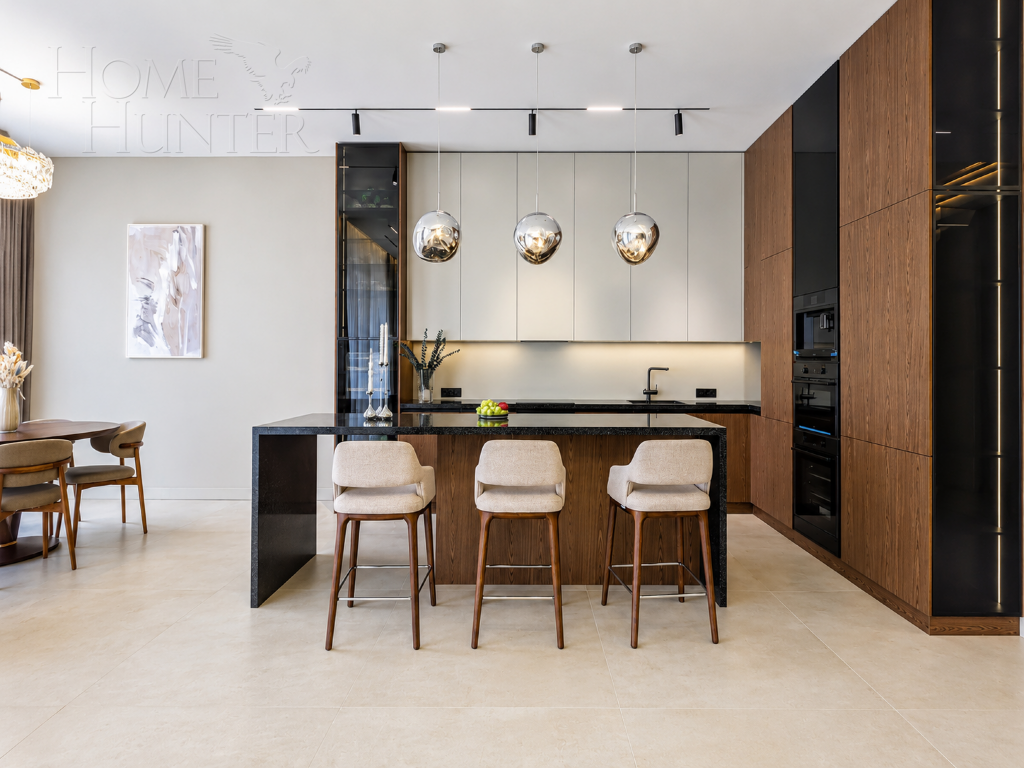 2-этажный коттедж 349.7 м² с отделкой