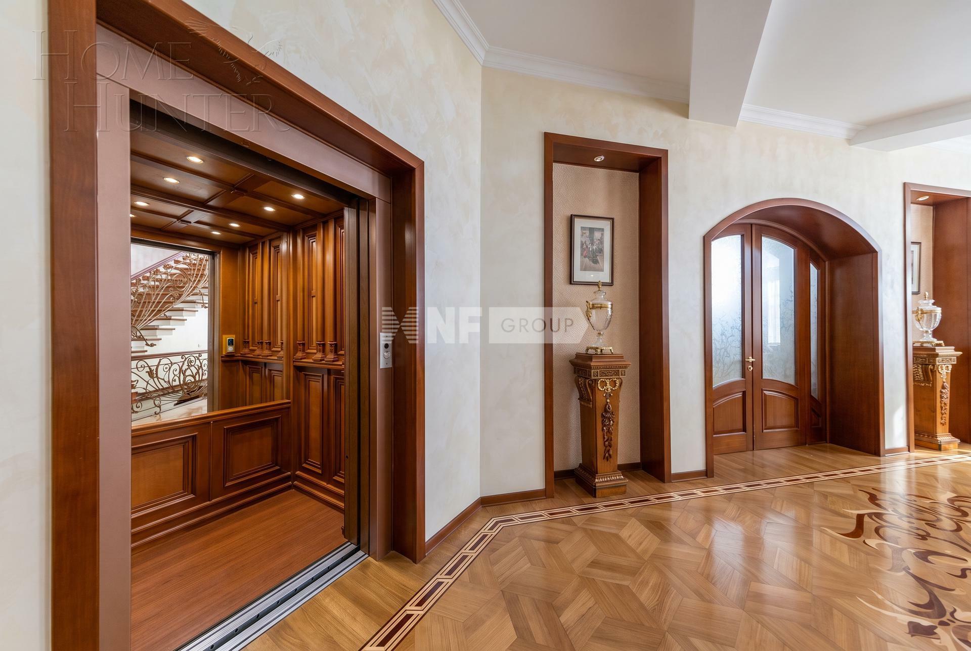 2-этажный коттедж 1 100 м² с отделкой