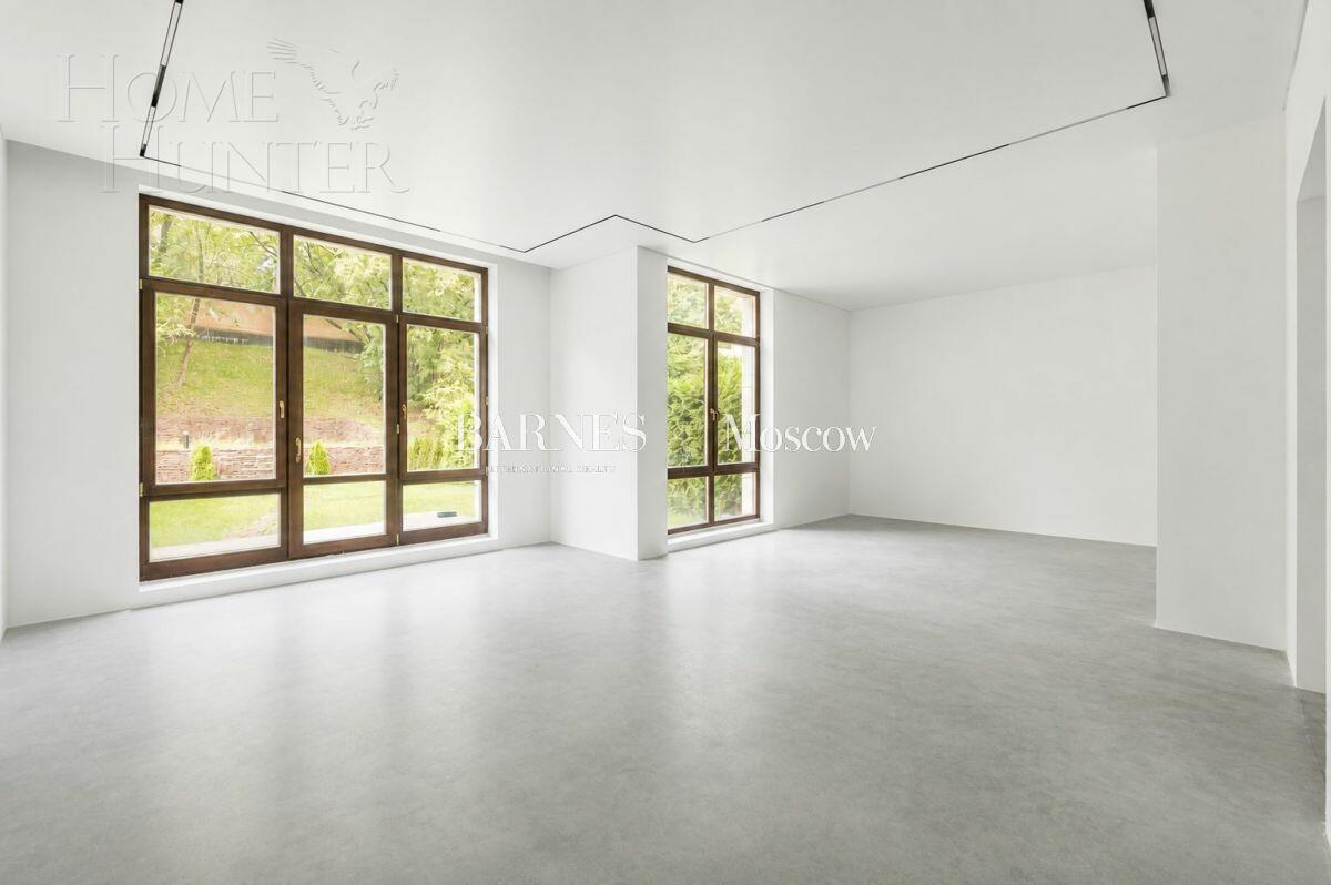 4-УРОВНЕВЫЙ ТАУНХАУС БЕЗ ОТДЕЛКИ 420 М² НА 1 ЭТАЖЕ