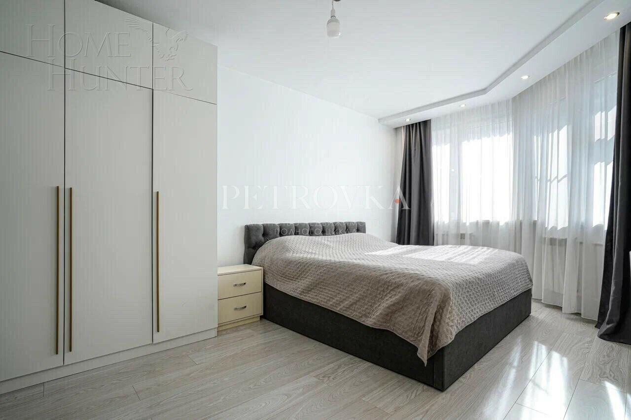 4-КОМН. КВАРТИРА С ОТДЕЛКОЙ 107 М² НА 2 ЭТАЖЕ