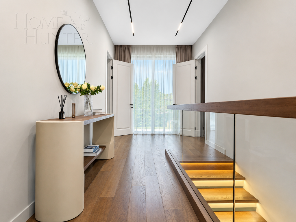 2-этажный коттедж 349.7 м² с отделкой