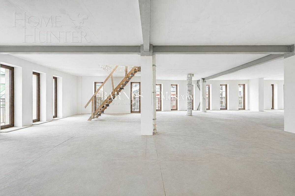 3-УРОВНЕВЫЕ АПАРТАМЕНТЫ БЕЗ ОТДЕЛКИ 664.7 М² НА 3 ЭТАЖЕ