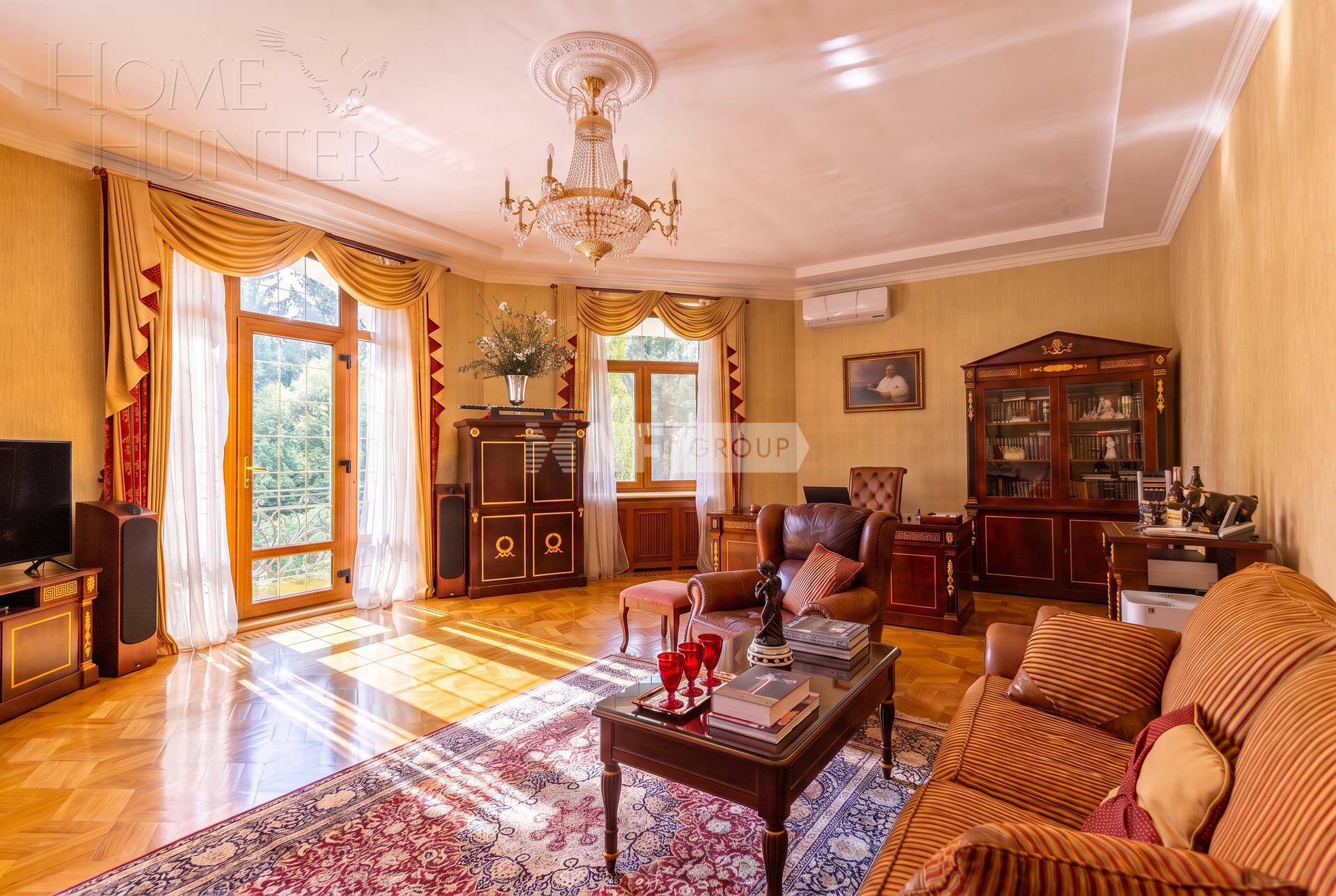 2-этажный коттедж 1 100 м² с отделкой