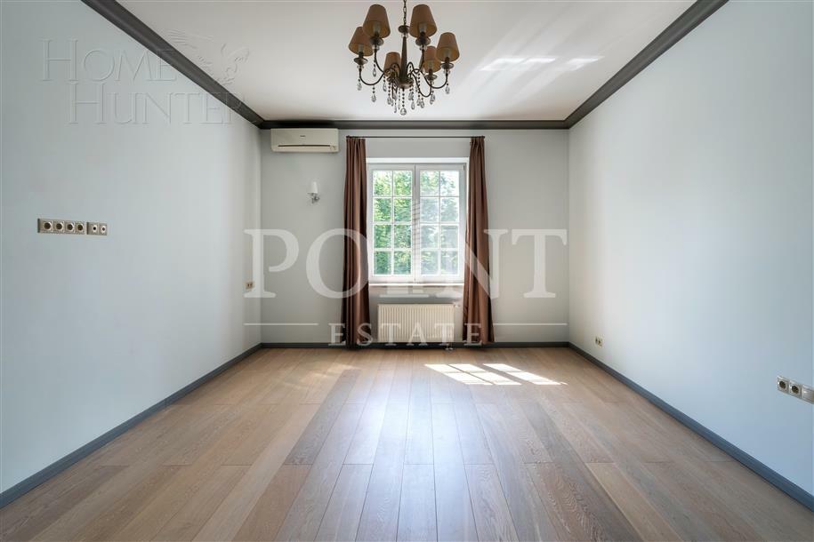 2-этажный коттедж 491.5 м² с отделкой