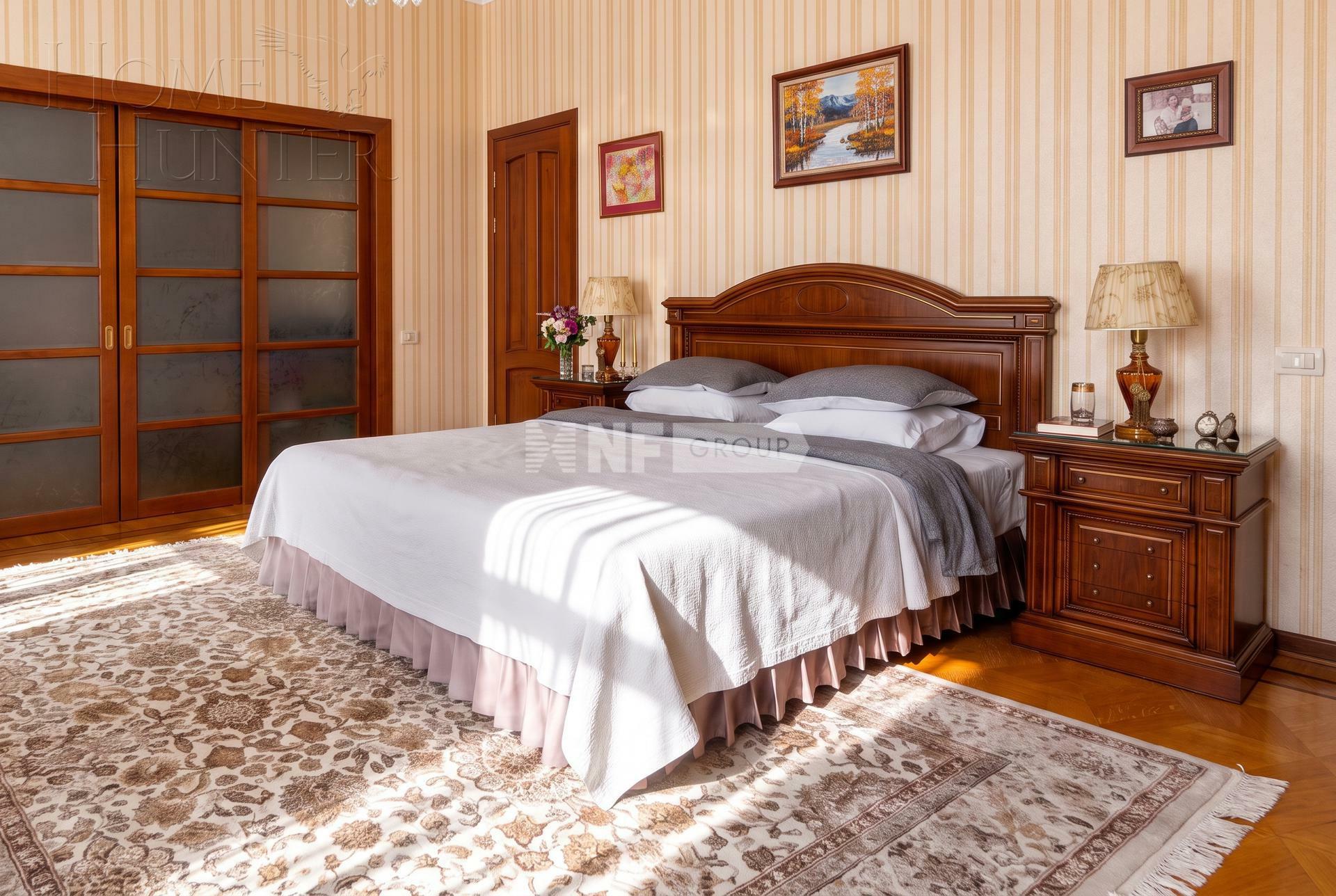 2-этажный коттедж 1 100 м² с отделкой
