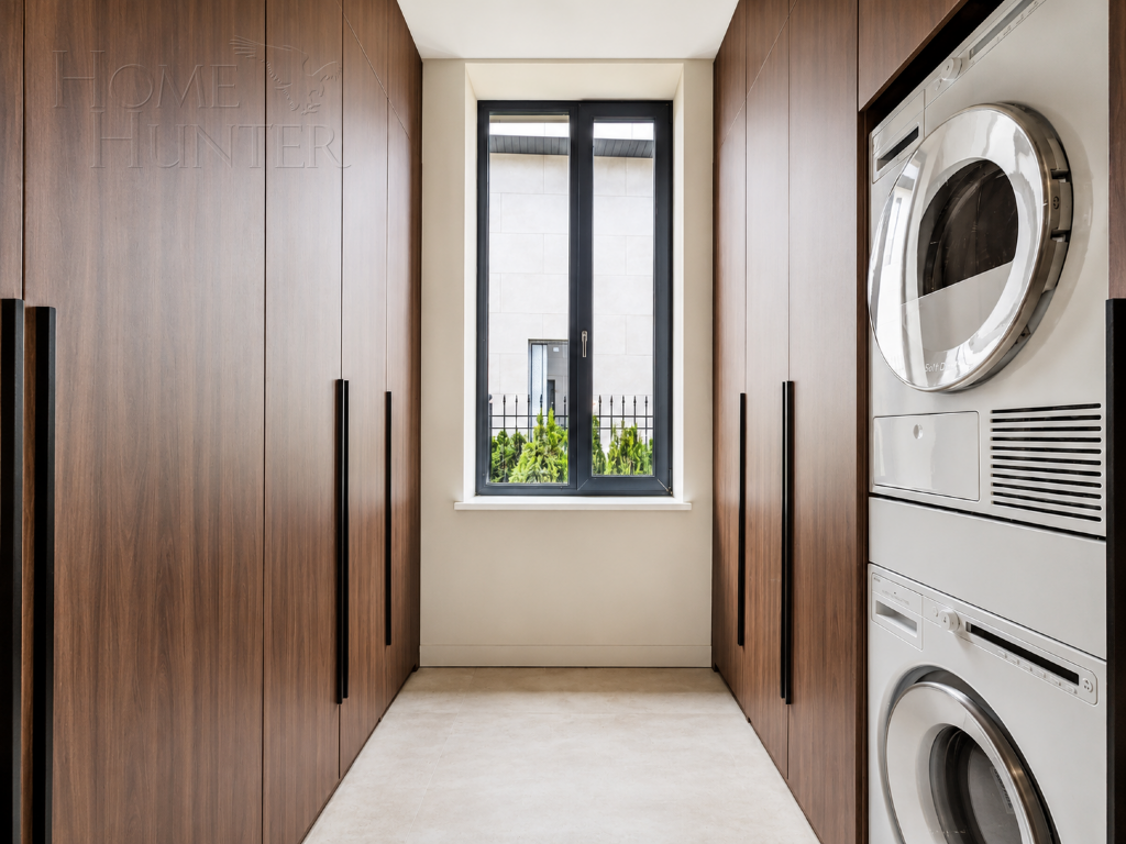 2-этажный коттедж 349.7 м² с отделкой