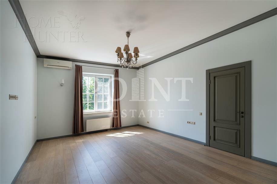 2-этажный коттедж 491.5 м² с отделкой
