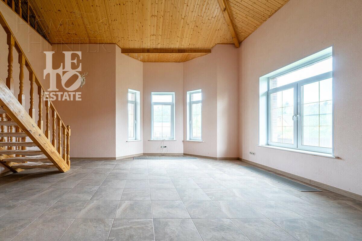 2-этажный коттедж 367 м² с отделкой