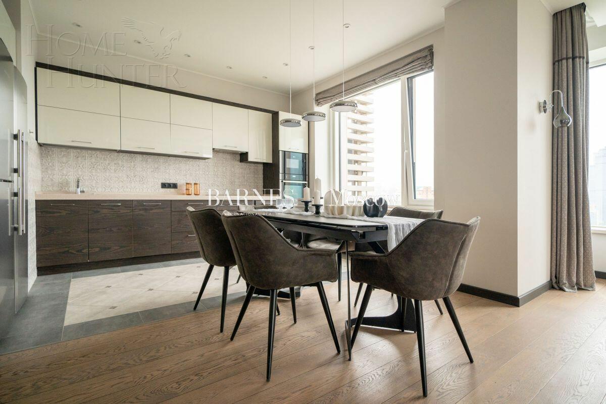 3-КОМН. КВАРТИРА С ОТДЕЛКОЙ 120 М² НА 17 ЭТАЖЕ