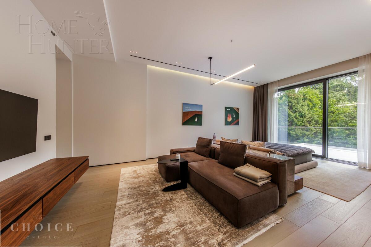 2-этажный коттедж 950 м² с отделкой