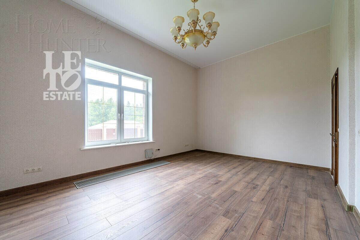 2-этажный коттедж 367 м² с отделкой