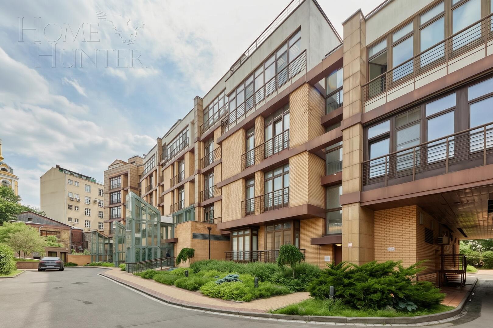3-КОМН. АПАРТАМЕНТЫ С ОТДЕЛКОЙ 168.7 М² НА 2 ЭТАЖЕ
