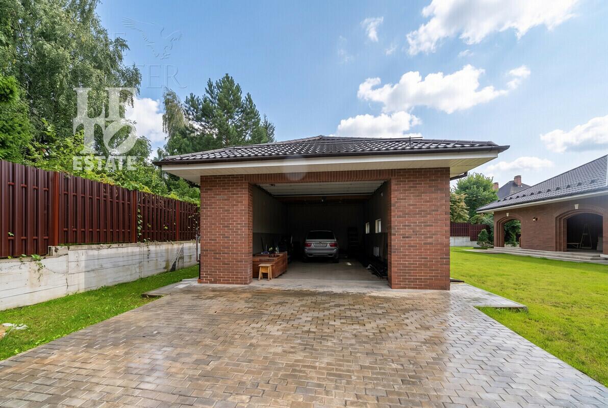 2-этажный коттедж 367 м² с отделкой