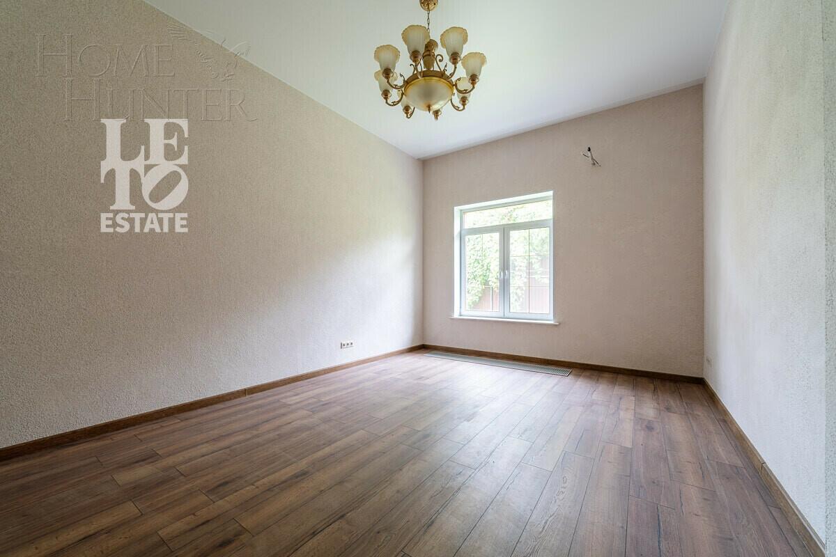 2-этажный коттедж 367 м² с отделкой
