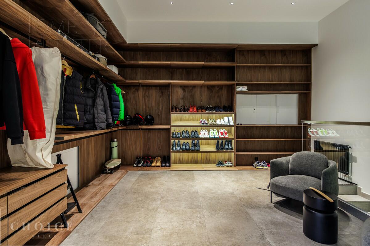 2-этажный коттедж 950 м² с отделкой