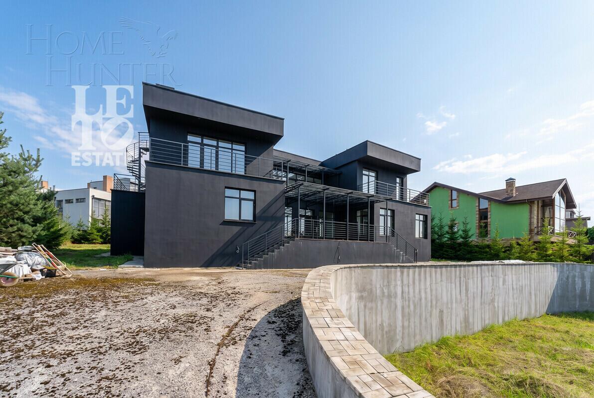 2-этажный коттедж 600 м² без отделки