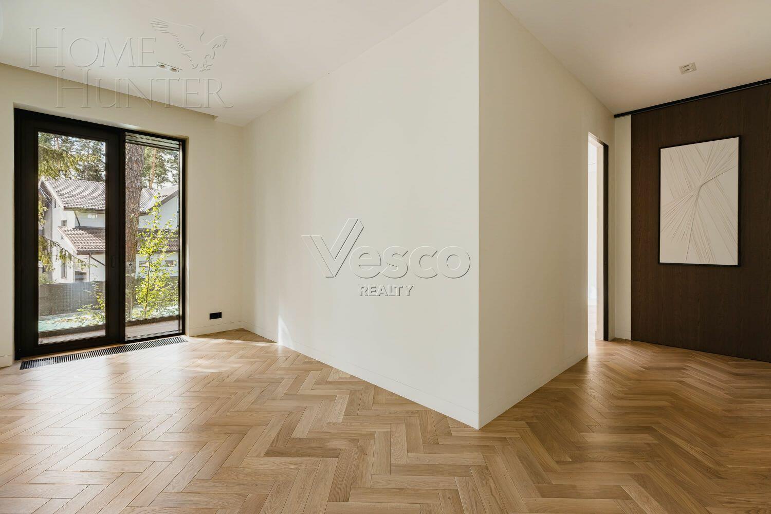 2-этажный коттедж 375 м² с отделкой