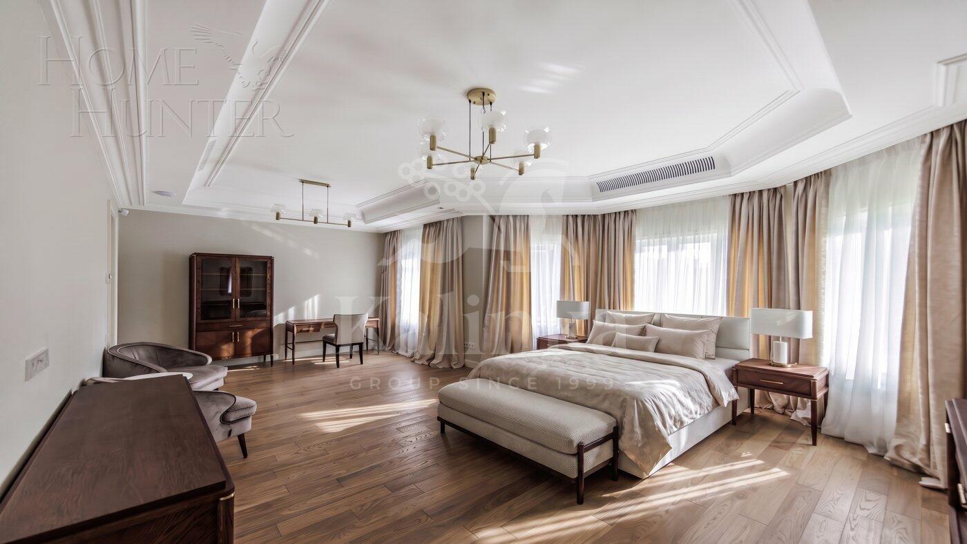 2-этажный коттедж 1 350 м² с отделкой