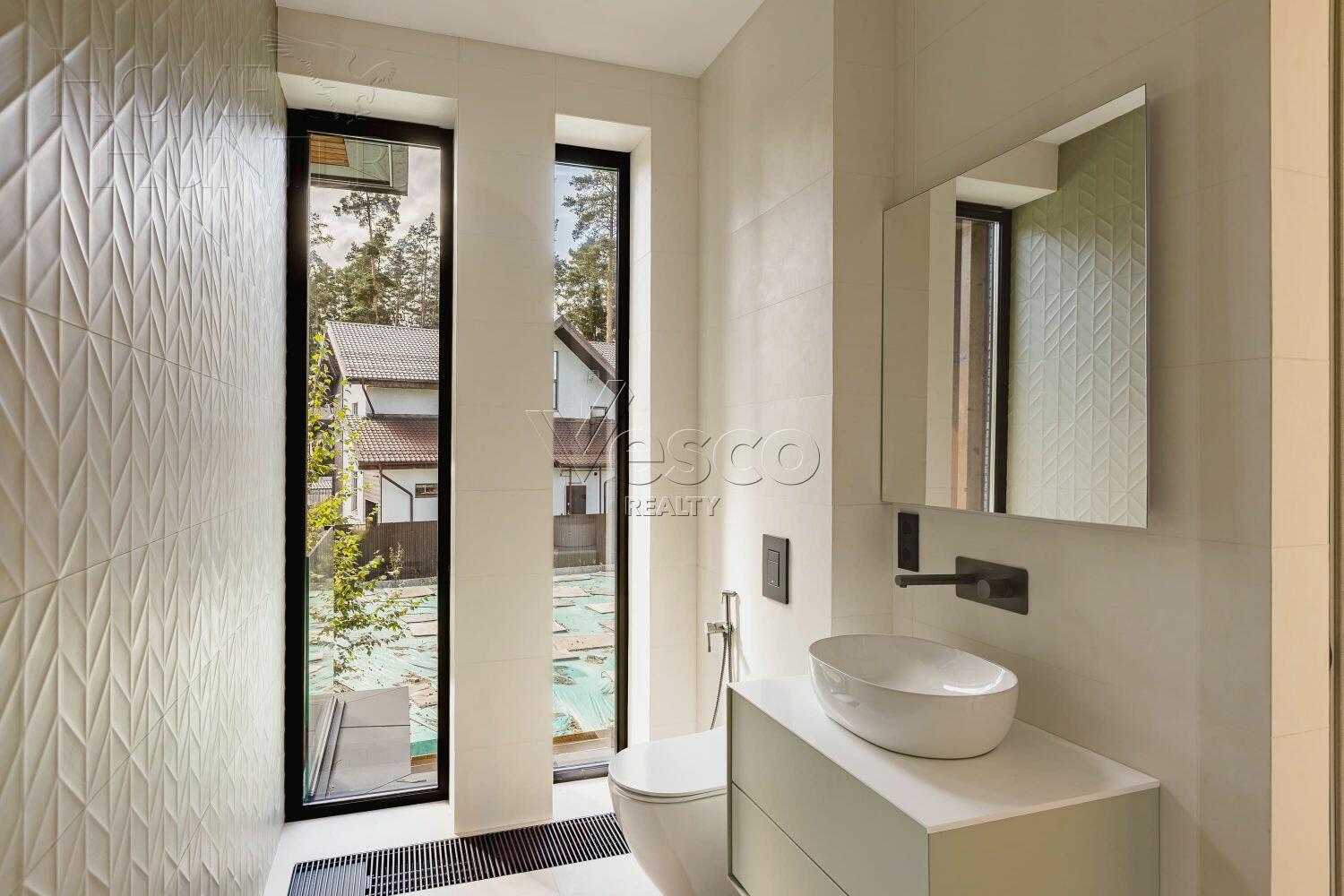 2-этажный коттедж 375 м² с отделкой