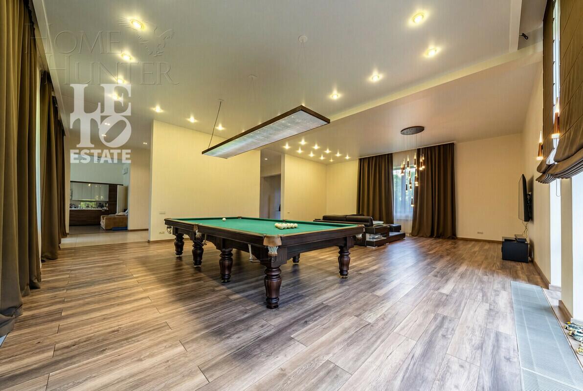 2-этажный коттедж 986.1 м² без отделки