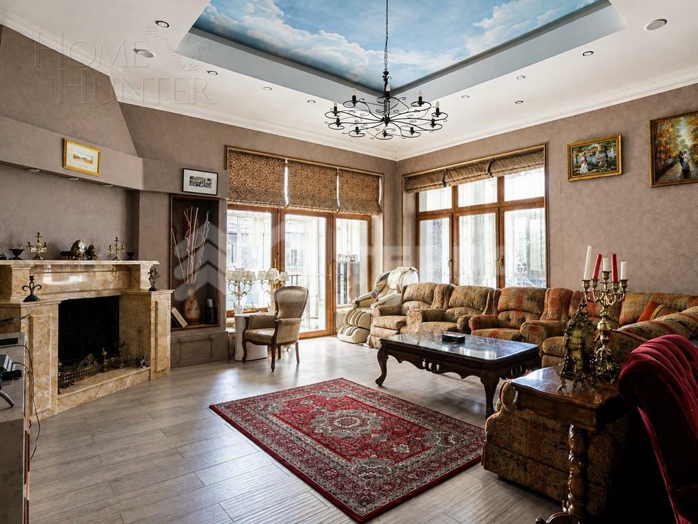 2-этажный коттедж 1 000 м² с отделкой