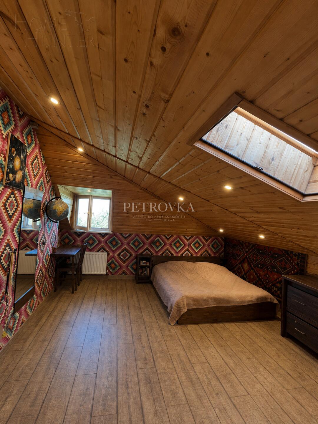 3-этажный коттедж 333.7 м² с отделкой