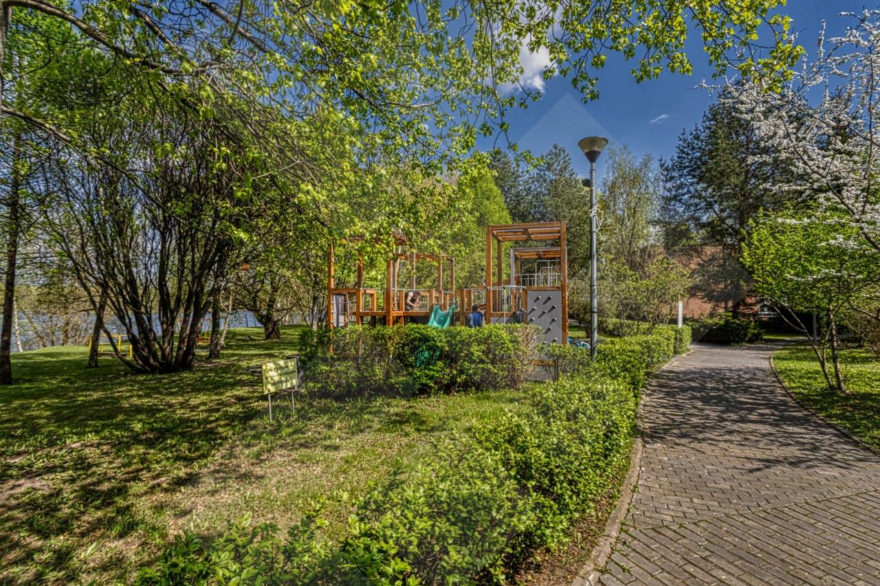 2-УРОВНЕВАЯ КВАРТИРА БЕЗ ОТДЕЛКИ 375.5 М² НА 4 ЭТАЖЕ