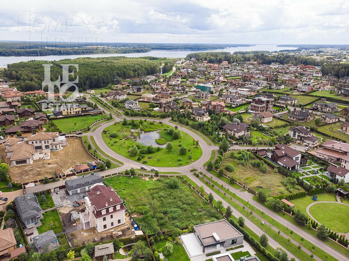 2-этажный коттедж 600 м² без отделки