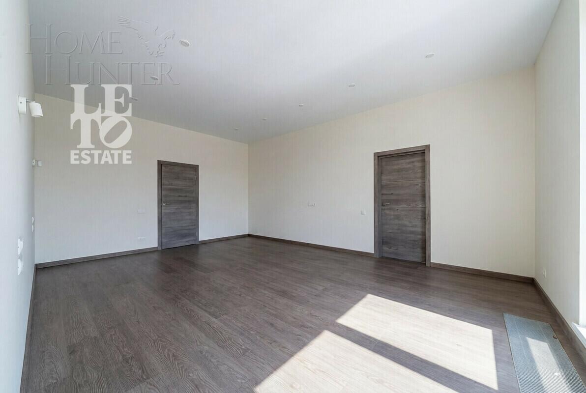 2-этажный коттедж 986.1 м² без отделки