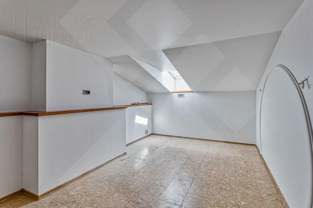 2-УРОВНЕВАЯ КВАРТИРА БЕЗ ОТДЕЛКИ 375.5 М² НА 4 ЭТАЖЕ