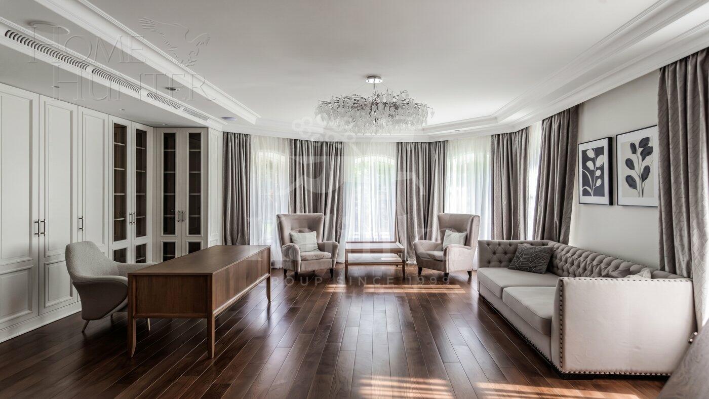 2-этажный коттедж 1 350 м² с отделкой