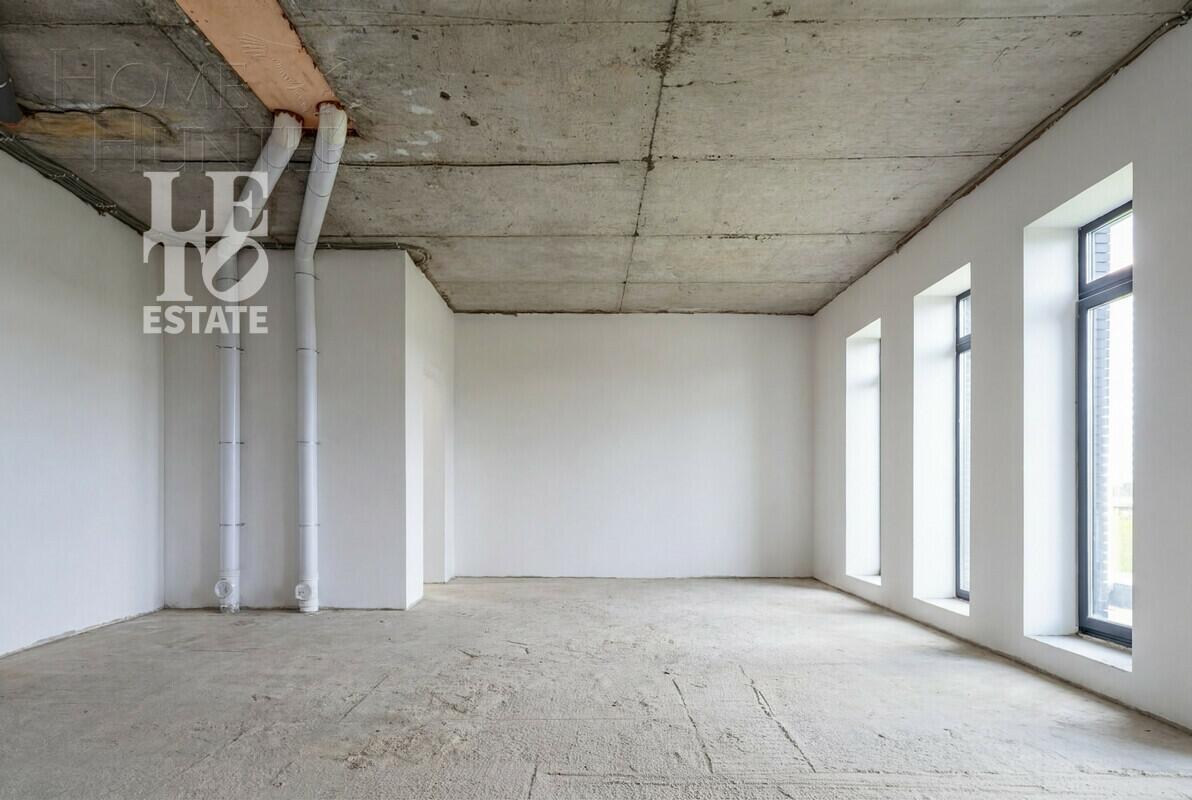 2-этажный коттедж 986.1 м² без отделки