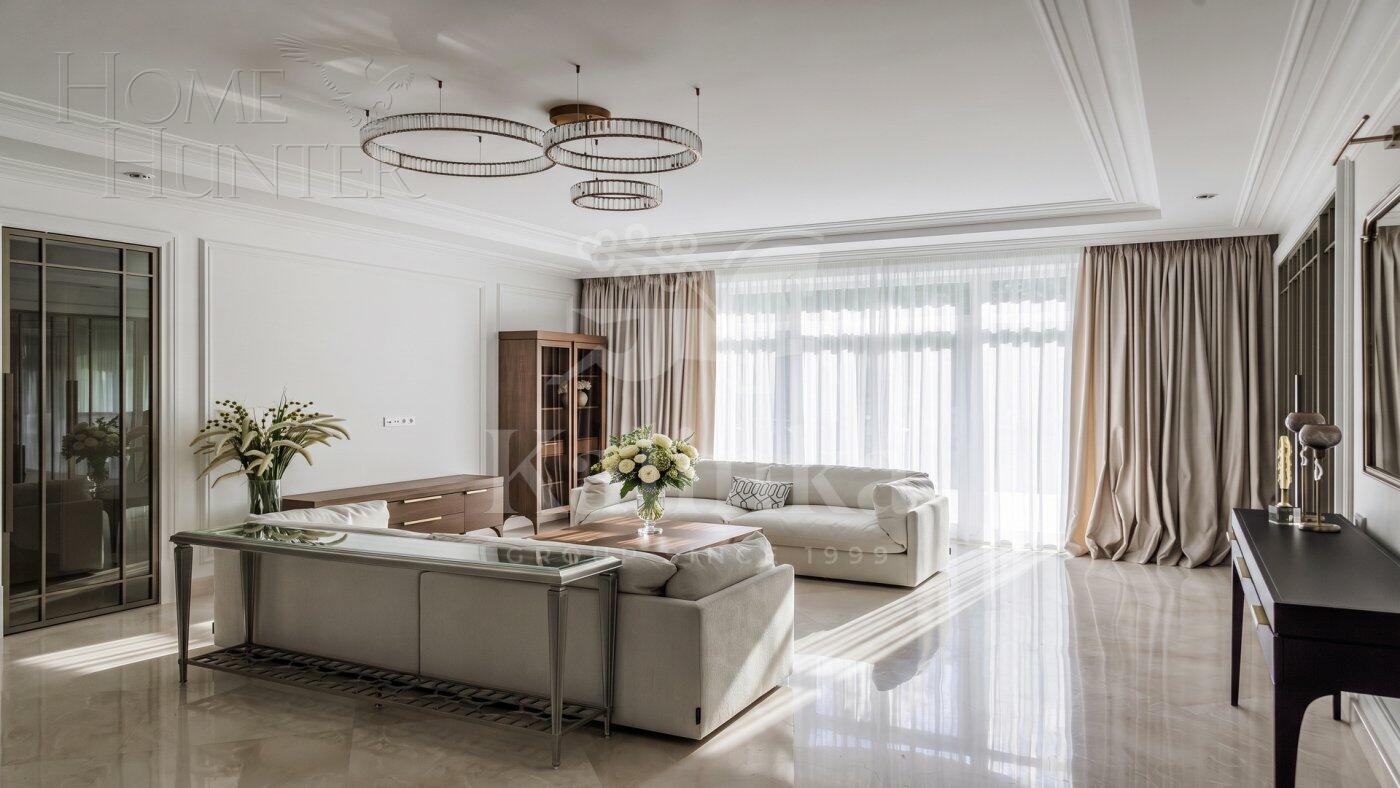 2-этажный коттедж 1 350 м² с отделкой