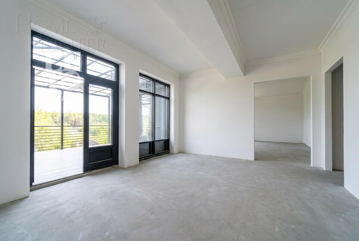 2-этажный коттедж 600 м² без отделки