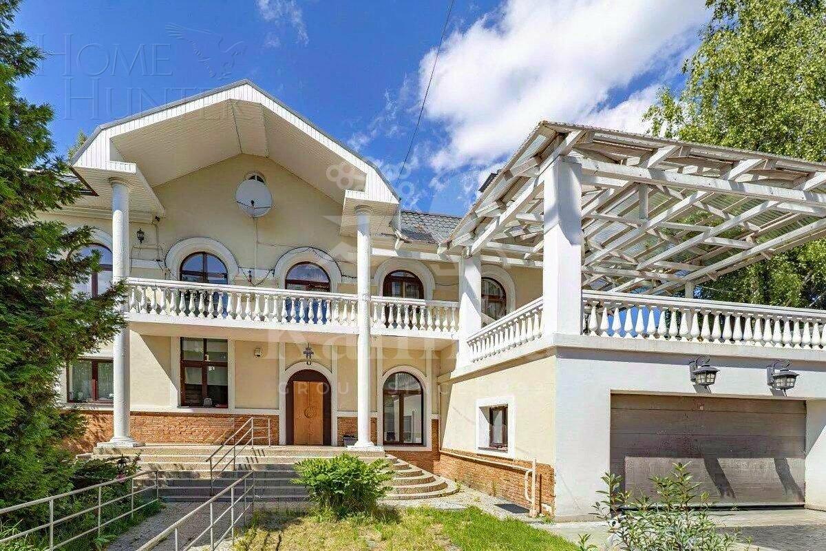 2-этажный коттедж 630 м² с отделкой