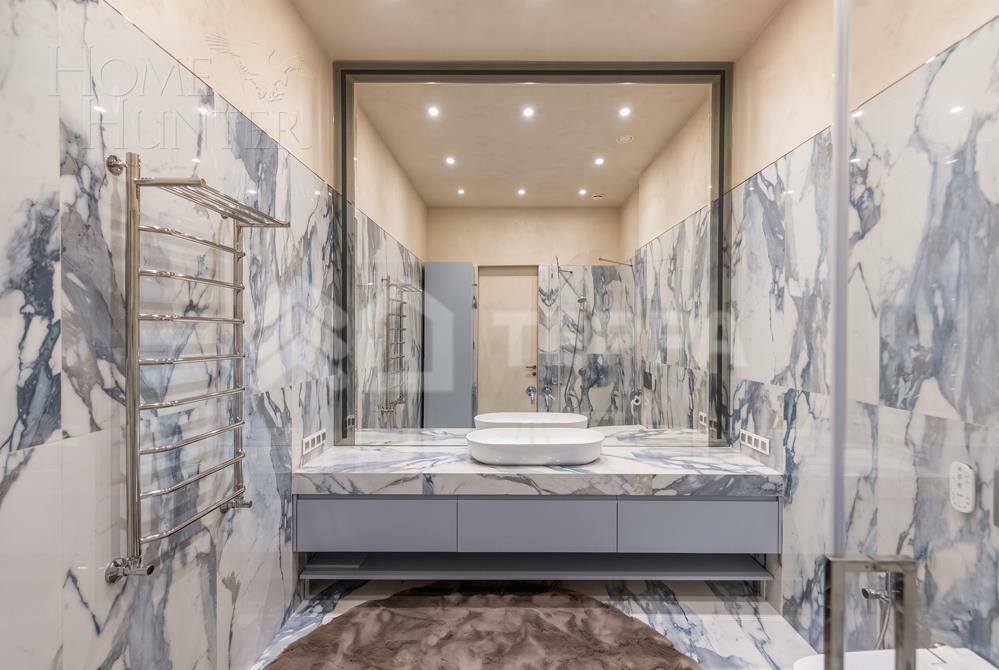 2-этажный коттедж 1 500 м² с отделкой
