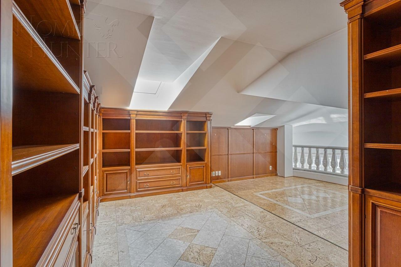 2-УРОВНЕВАЯ КВАРТИРА БЕЗ ОТДЕЛКИ 375.5 М² НА 4 ЭТАЖЕ