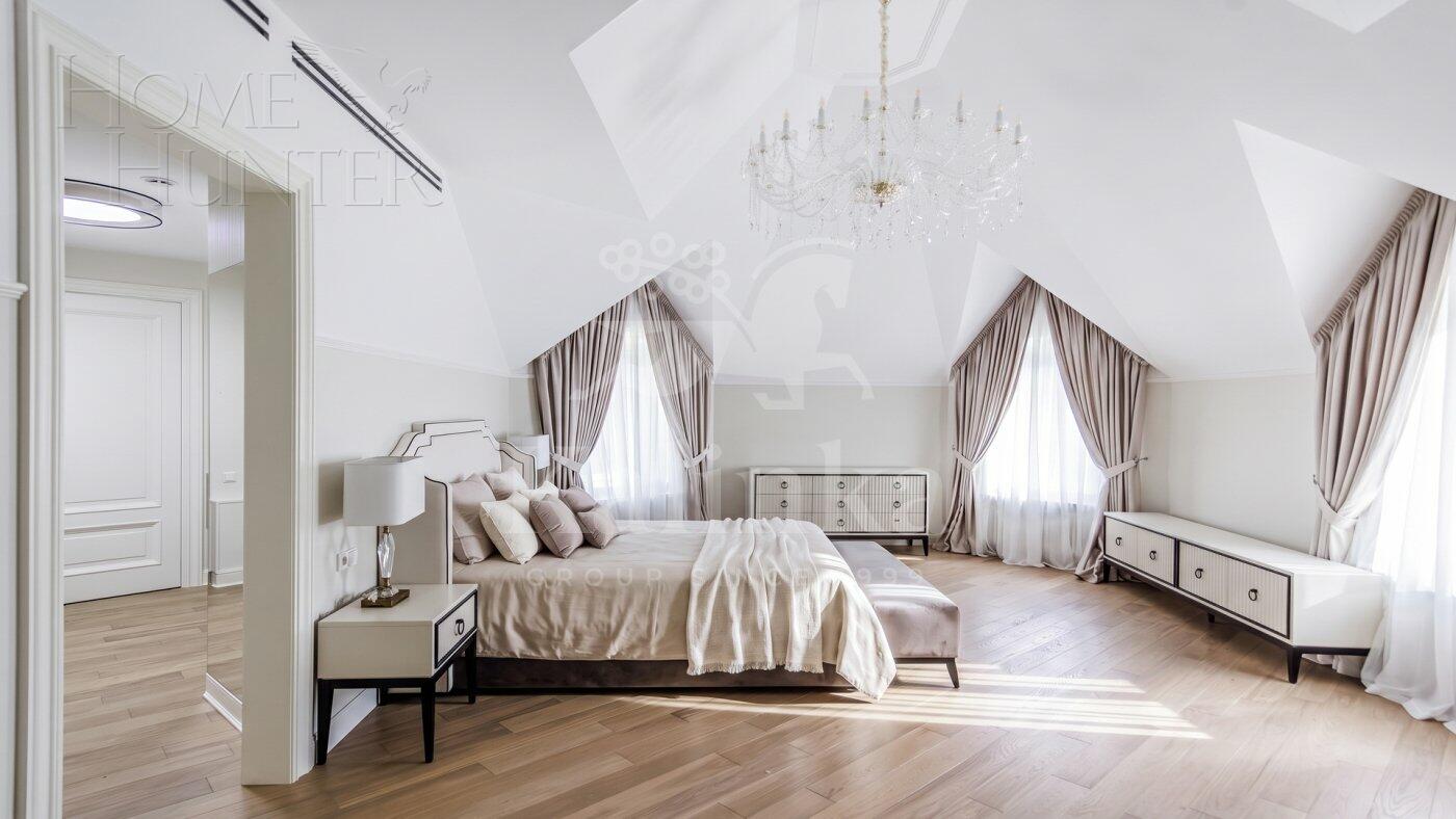 2-этажный коттедж 1 350 м² с отделкой