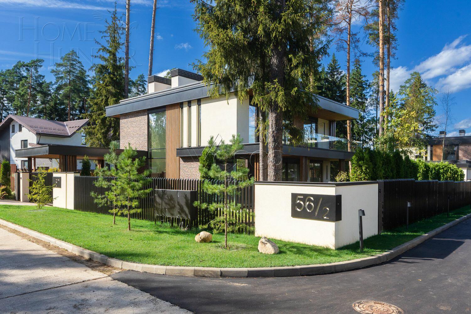 2-этажный коттедж 375 м² с отделкой